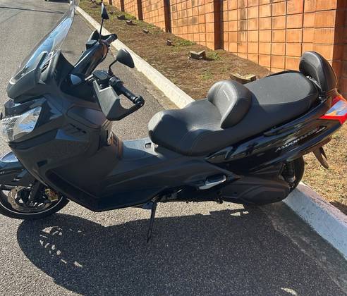 DAFRA MAXSYM 400i 
